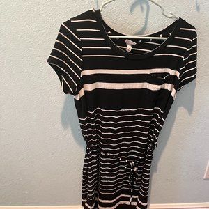 Black and White Striped T-shirt Dress